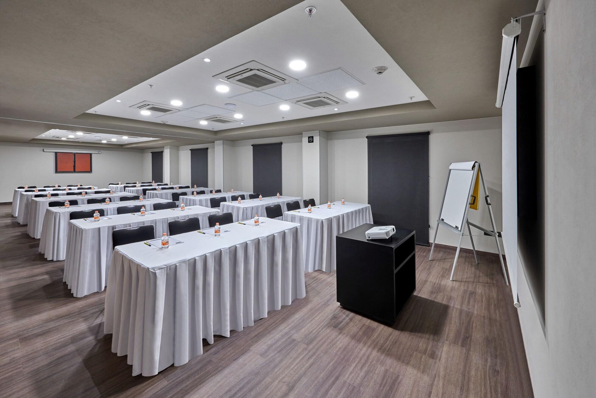 City Express By Marriott Hermosillo Expo מראה חיצוני תמונה